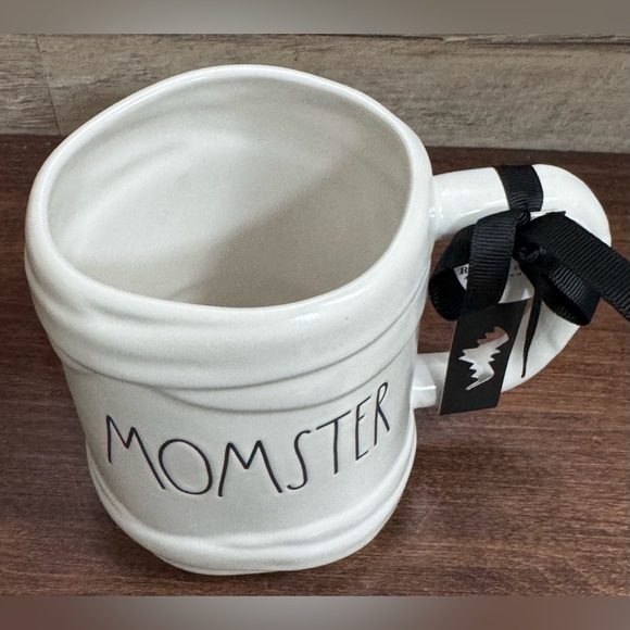 Super Cute  MOMSTER  Halloween Mug - NEW - Picture 5 of 7